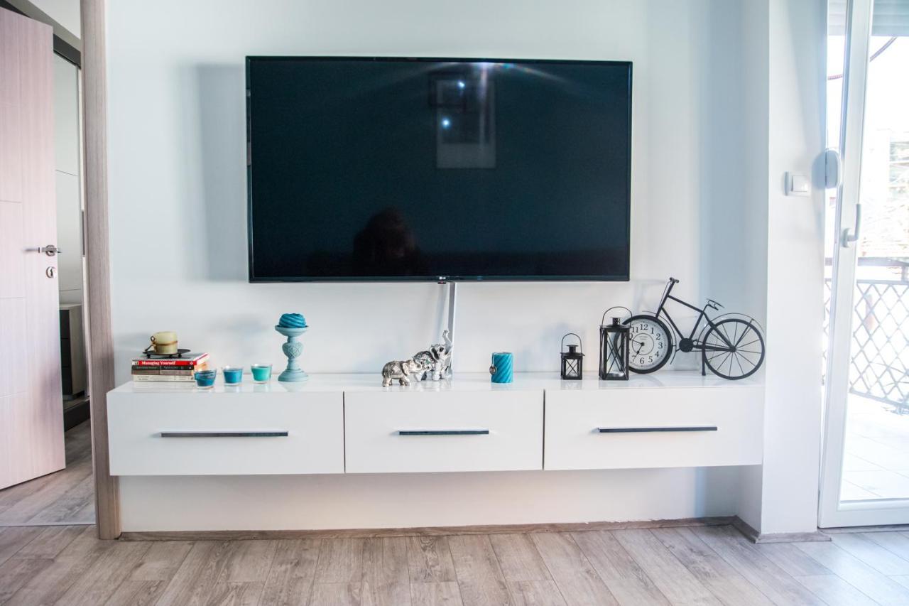 L&l Luxury Apartament *