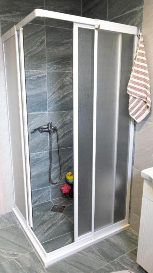 L&l Luxury Apartament Bituli