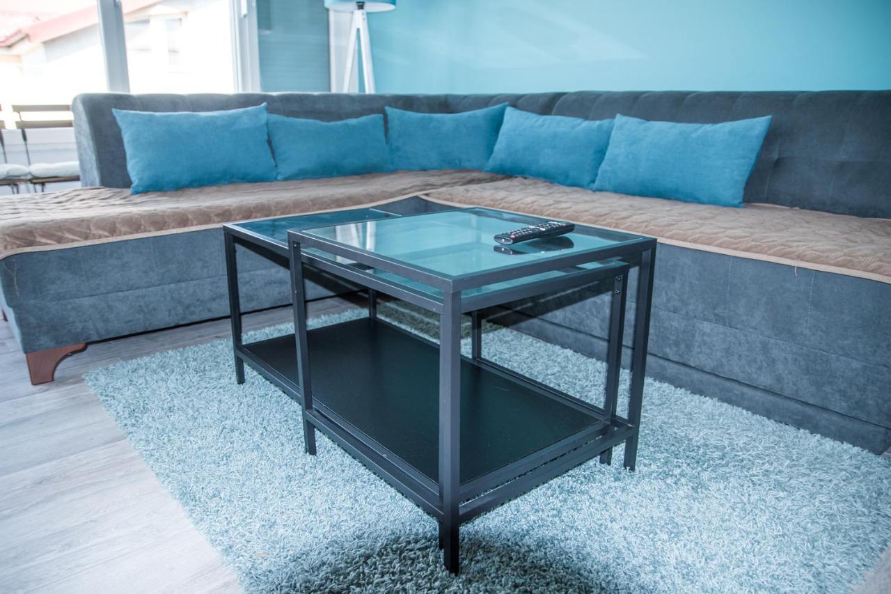 L&l Luxury Apartament Bituli